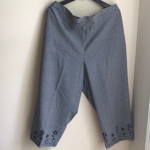 Adeline (by Alfred Dunner) cropped pants